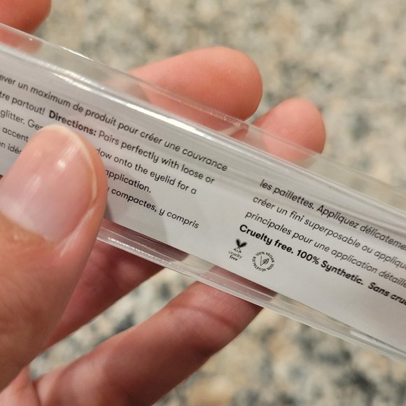 Quo Beauty Dual Fiber Eye Brush - Picture 6 of 6